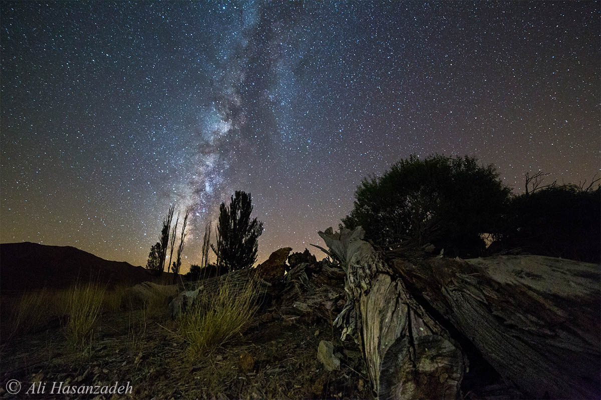 آسمان کویر لوت در شب