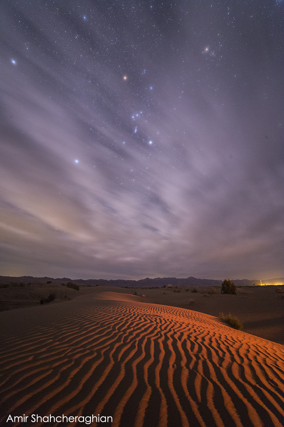 آسمان کویر لوت در شب