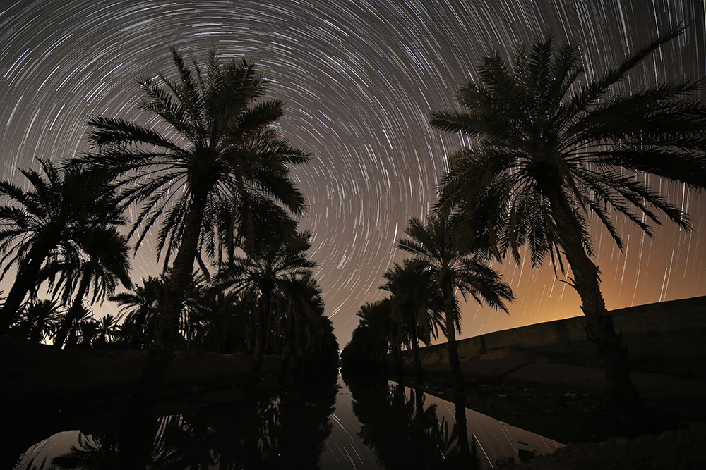 آسمان کویر لوت در شب