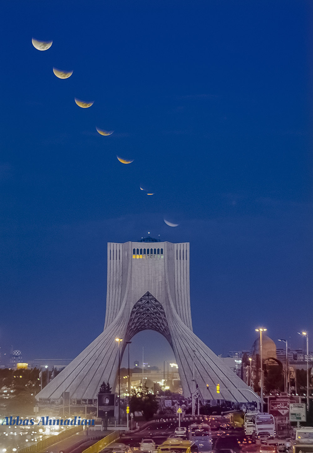 ماه گرفتگی برفراز برج شهیاد