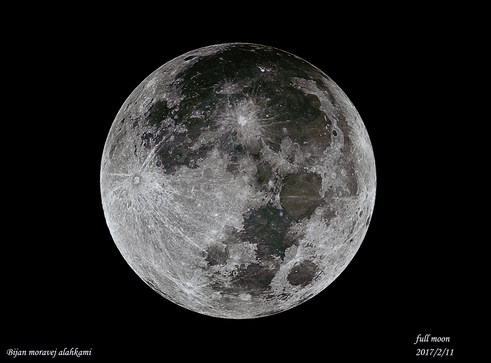 full moon. ماه کامل
